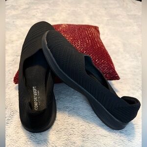 Women's Black Loafers